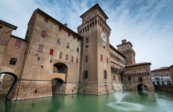 Ferrara castello salama 570