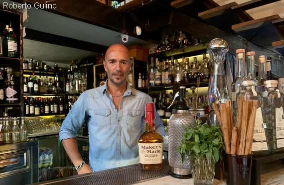 Roberto Gulino proprietario e bar manager de La Bodega di Cosenza 570