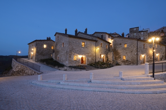 Castel del Giudice Borgo Tufi 4 570