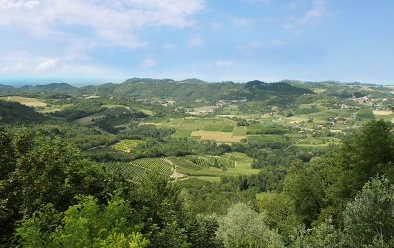 Paesaggio vista dal balcone di Albugnano itin 22 570