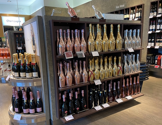 Display spumanti aeroporto bottega 23