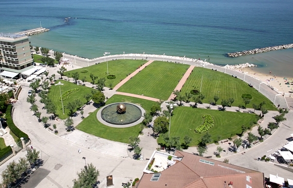 Pesaro Piazzale della LIbertà grand tour 23