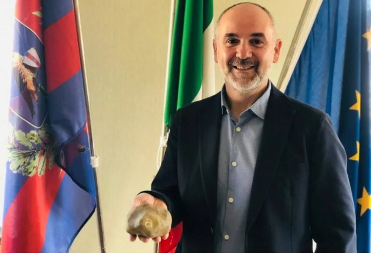 Tartufi Bianchi Acqualagna Sindaco luca lisi 23 750
