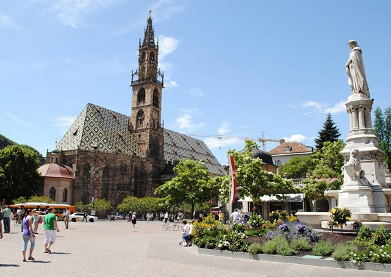 bolzano duomo e piazza 600.jpg