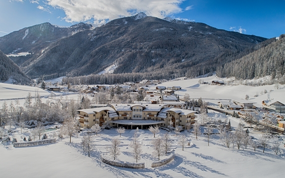 Alpenpalace Esterno Inverno 570