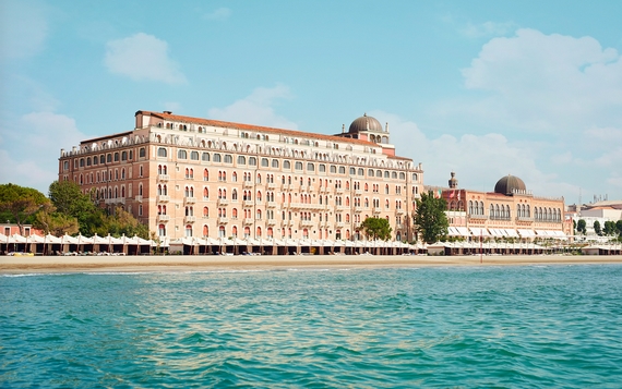 Facciata EXCELSIOR HOTEL 570