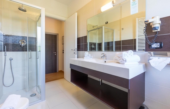 Logonovo Hotel bagno 570