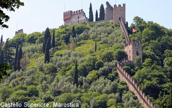 Marostica Castello Superiore con Mura 570 txt