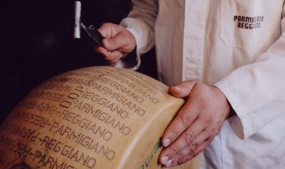 Parmigiano Reggiano analisi stagionatura 570