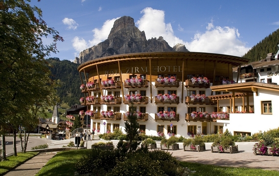 Posta Zirm Hotel esterno 570