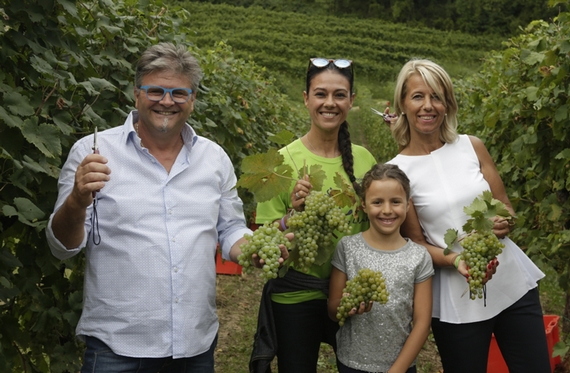 Prosecco solidale con Le Manzane.jpg 570