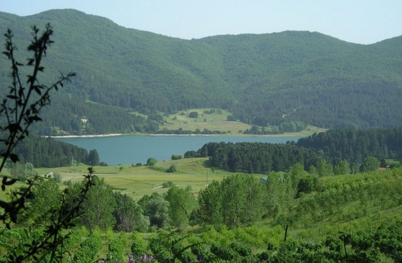 calabria lago arvo sila 570