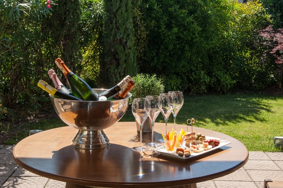 04 Cantine di Franciacorta WINE STORE 570