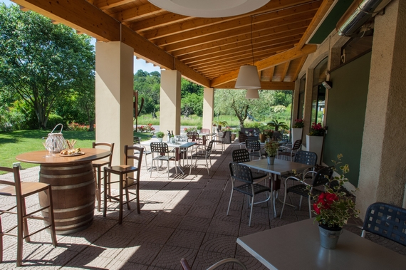 05 Cantine di Franciacorta WINE STORE 570