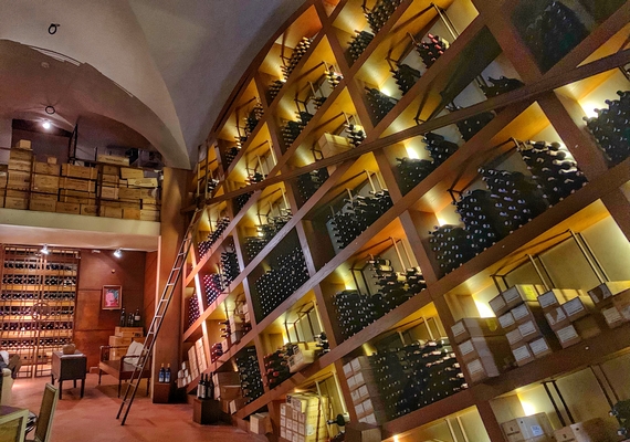 Cantina Golden View 6 itin 570