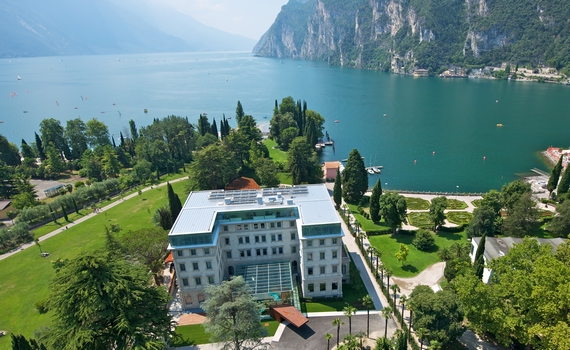 Lido Palace Esterno 1 570