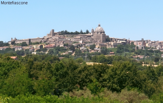 Montefiascone panorama francigena 570