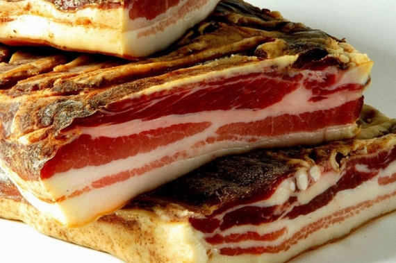Pancetta di Calabria DOP 1 570