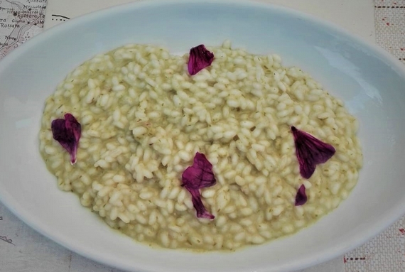 RISOTTO E AL PROFUMO DI PINO CON FONDUTA castel pergine 570