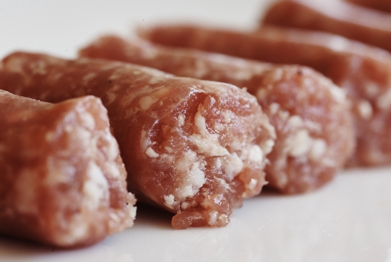 Salsiccia su piatto bra 2021 570