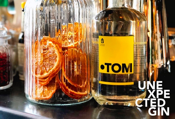 TOM2 gin itin 570