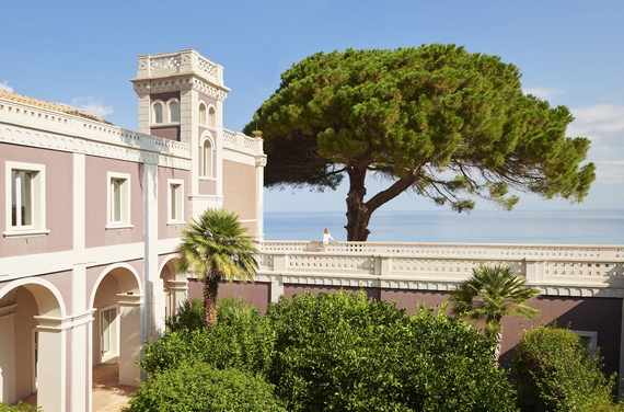 VILLA PAOLA les Collectionneurs PH ERIC 14 570