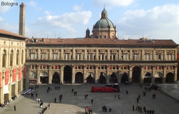 bologna piazza 570