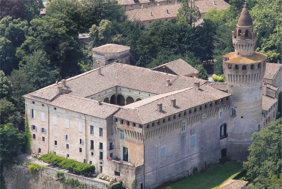 castello e borgo di rivalta 570