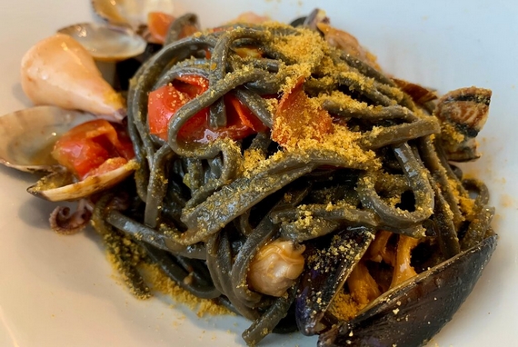 piatto pasta nera extasy 570