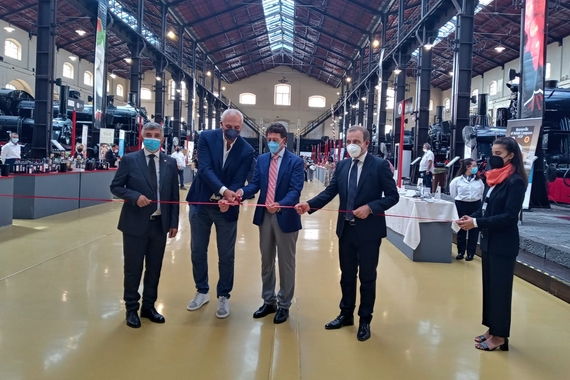 taglio del nastro eruzioni gusto 17.9.2021