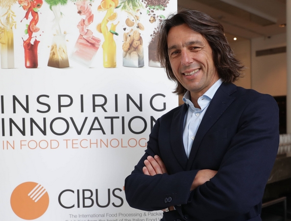 Antonio Cellie cibus itin 22 570