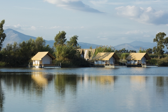 Laghi Nabi 46 570 itin