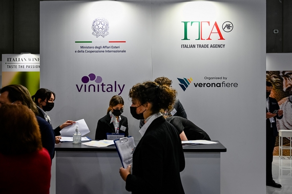 Vinitaly SpecialEdition2021 Veronafiere Ennevifoto 3 itin 22 570
