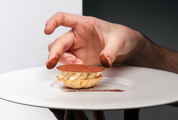 tiramisu solaika hub itin 570