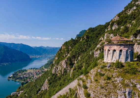 01 lago d idro anfo rocca 23 570 02