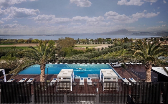 Quellenhof Luxury Resort casagrande vino 23 03 570