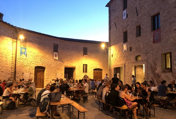 grand tour marche genga an 23 03