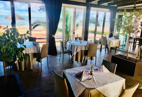 sala ristorante vista gustaporto 23