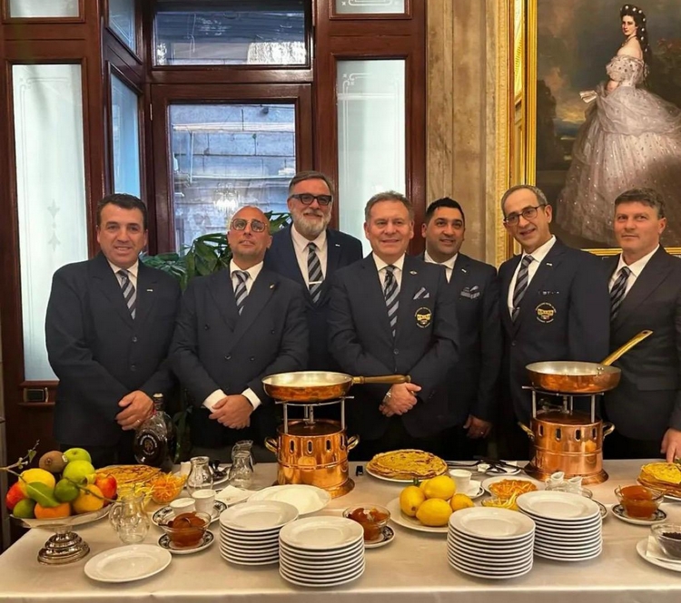 amira gran caffe gambrinus napoli 06