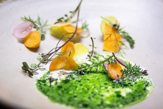 Noma Copenaghen piatti 1 itin 23 570.jpg