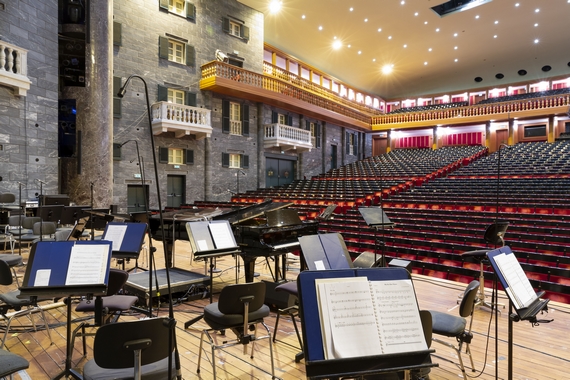 Teatro Carlo Felice palco itin 22 570.jpg