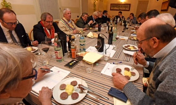 fest mond norceria casagrande 4 itin 23 570.jpg