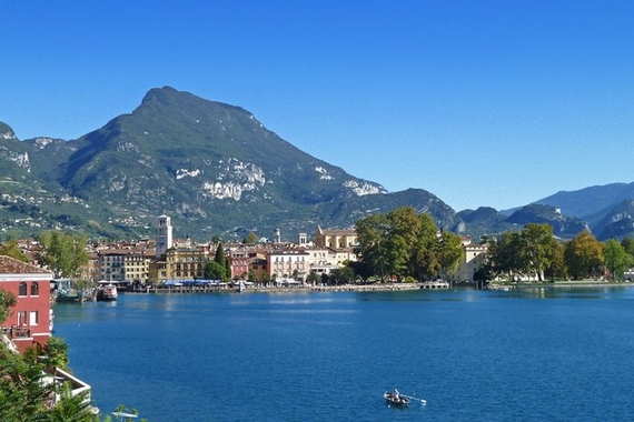 riva del garada vino olio spumanti casagrande itin 23 6 570.jpg